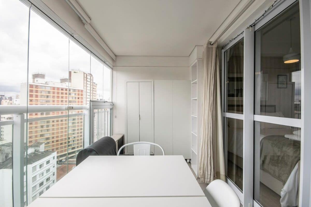 Bhomy Pinheiros Moderno E Confortavel Cr134 * São Paulo